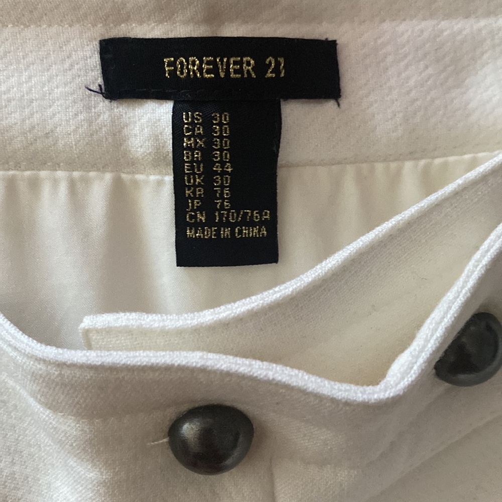 Cream Button Skirt - Picture 3 of 5